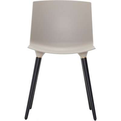 Andersen Furniture - TAC Stuhl Grau RAL 7030 (Beine: Schwarz lackiert)