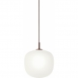 Muuto - Rime Pendelleuchte Ø25 cm Tiefrot