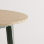 TIPTOE - New Modern Hoher Tisch rund 90 cm | ökozertifiziertes Holz | Eucalyptus grey