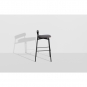 Petite Friture - Fromme Wood Barhocker H75 gepolstert Schwarz / Rohi Shake