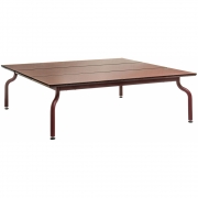 Magis - South Tisch niedrig 120x120 cm Bordeaux / Teak