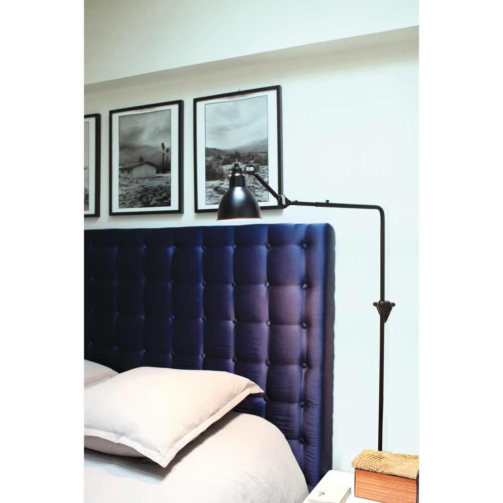 DCW Lampe Gras N°216 Wall Lamp | nunido. DCW Lampe Gras N°216 Wall Lamp | nunido.