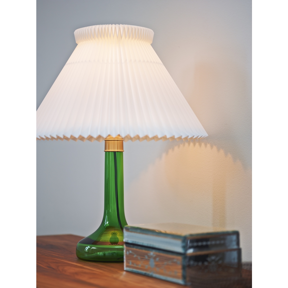 le klint 343 table lamp nunido