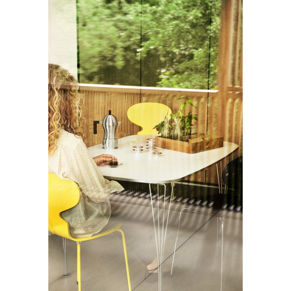 Fritz Hansen FH125 Tisch Fritz Hansen FH125 Tisch